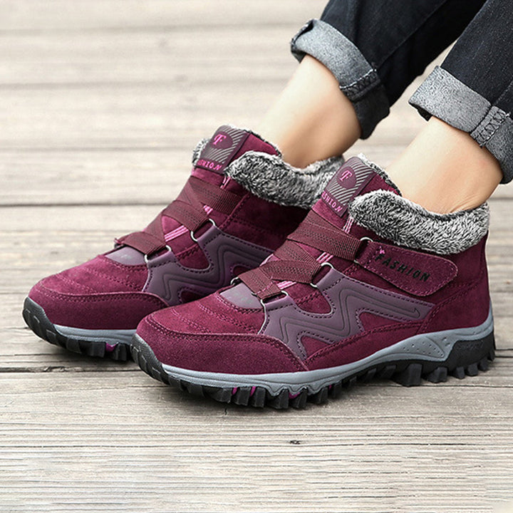 Indulge in Cozy Elegance with Our Luxurious Warm Boots