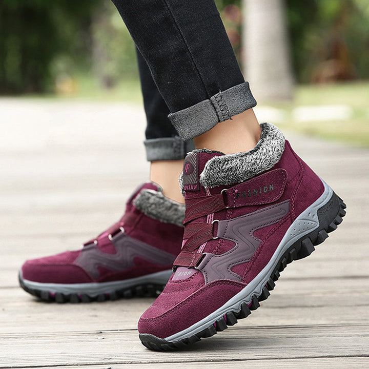 Indulge in Cozy Elegance with Our Luxurious Warm Boots