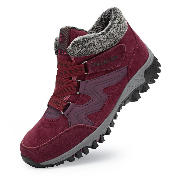 Indulge in Cozy Elegance with Our Luxurious Warm Boots