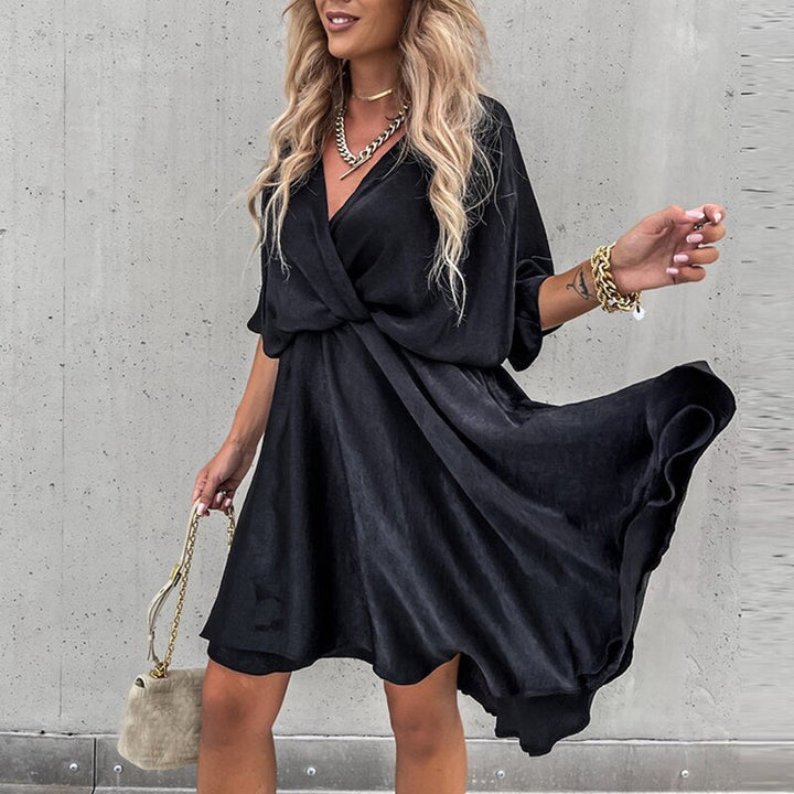 Chic Mini Dress for an Elegant Ensemble
