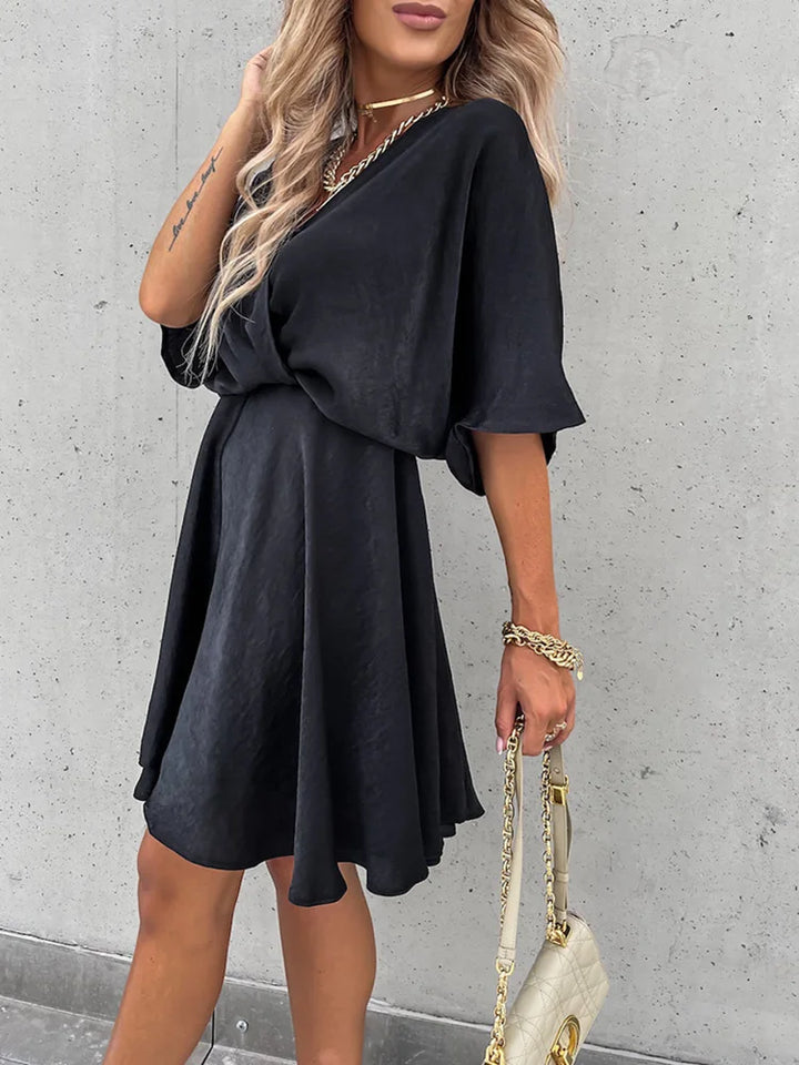 Chic Mini Dress for an Elegant Ensemble