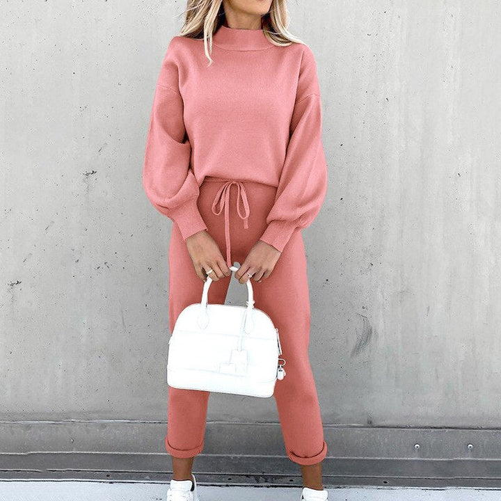 Chic and Stylish Turtleneck Ensemble