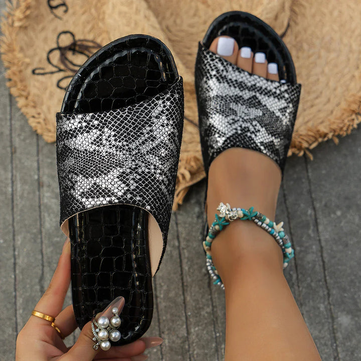 Chic Women's Sandals Featuring a Stylish Snakeskin Print