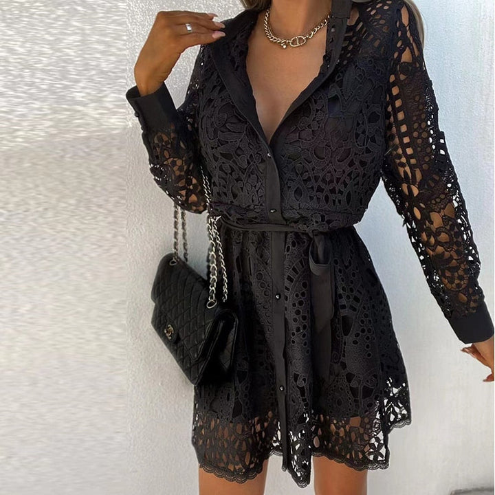 Exquisite Mini Dress with Delicate Lace Trim