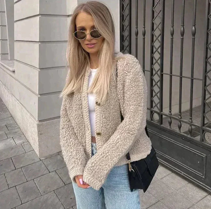 Trendy Teddy Vest for Ultimate Comfort and Style
