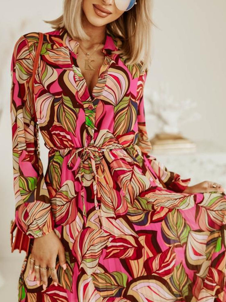 Chic Pleated Midi Dress for an Effortlessly Timeless Style