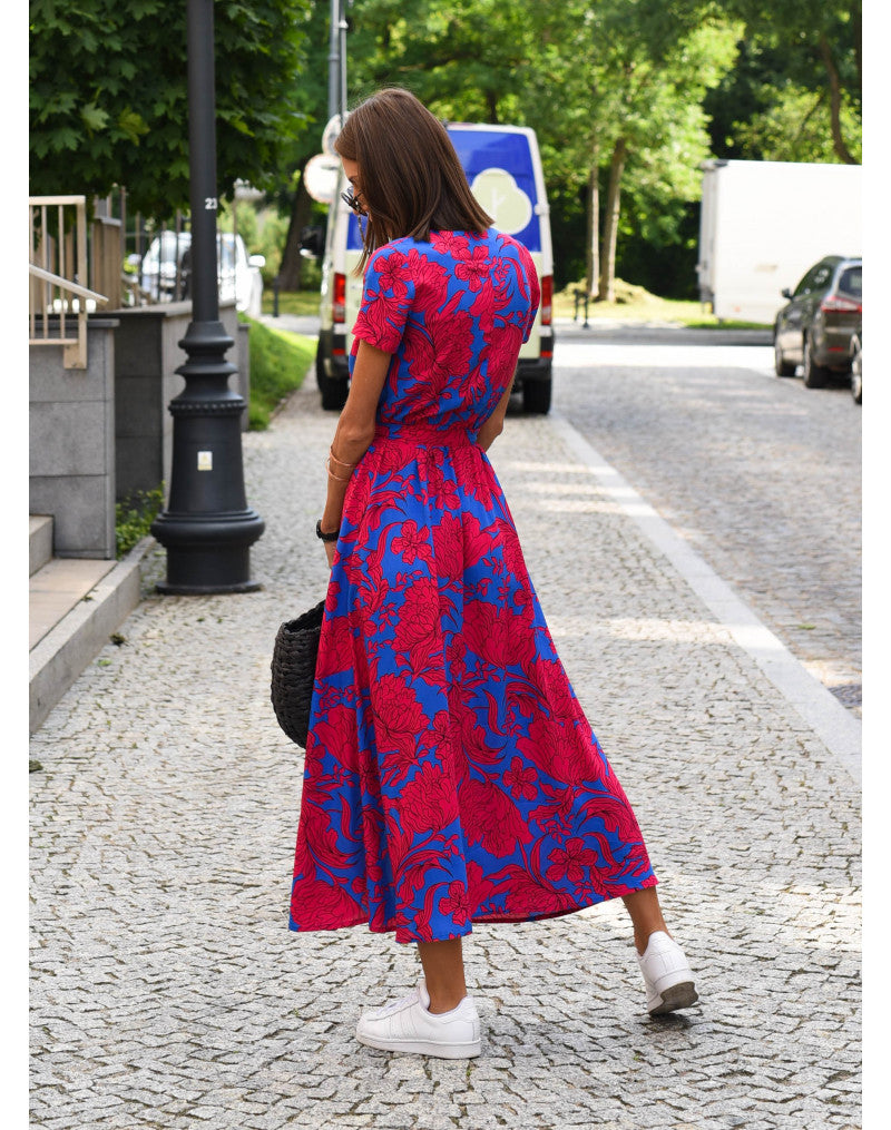Effortlessly Chic Floral Dress for Ultimate Comfort