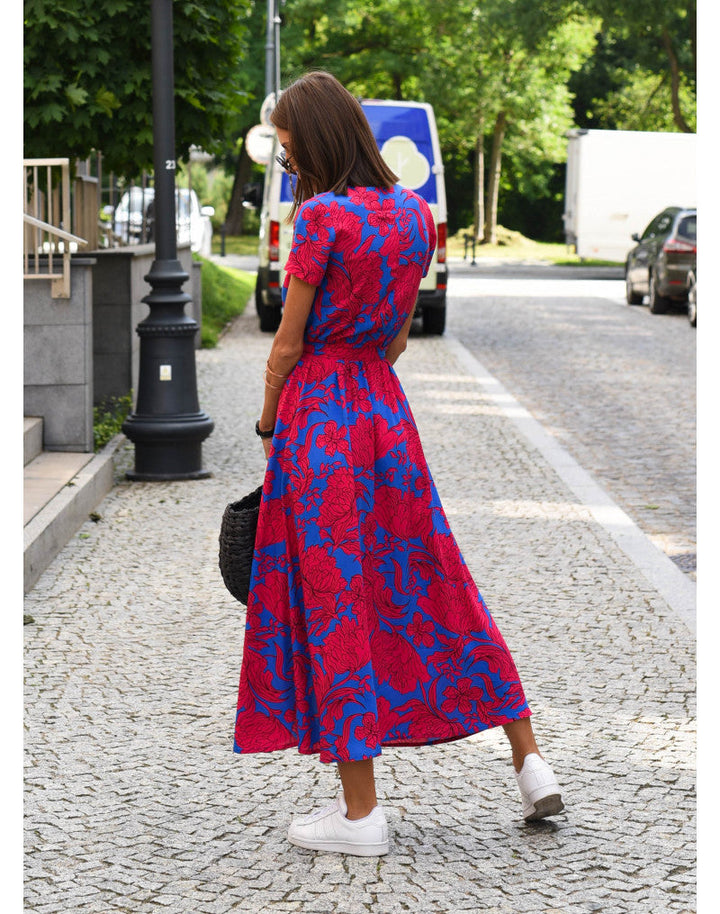 Effortlessly Chic Floral Dress for Ultimate Comfort