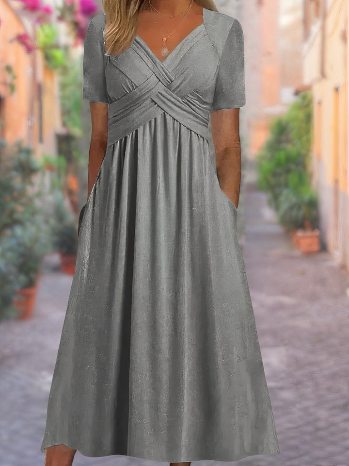 Effortlessly Stylish Chic Summer Dress