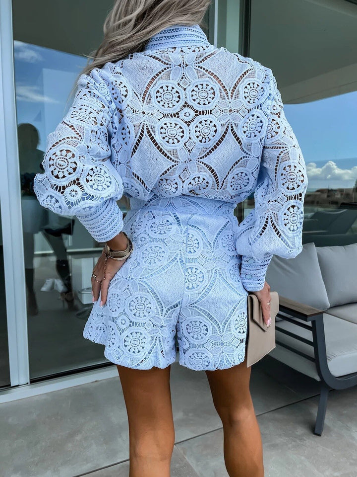 Stylish Women's Summer Shorts Outfit