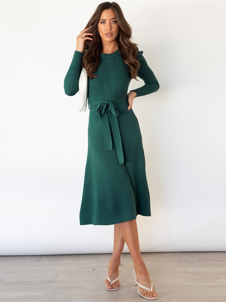 Stylish Knitted Midi Dress for a Sophisticated Look
