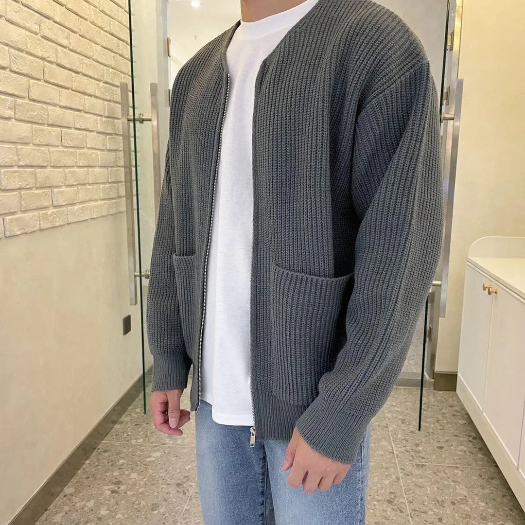 Stylish Men's Zippered Cardigan for Ultimate Comfort