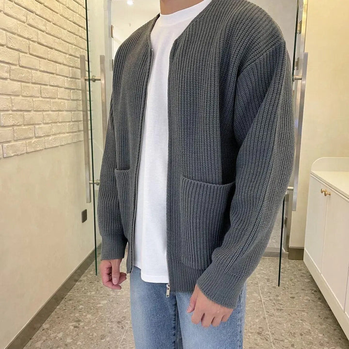 Stylish Men's Zippered Cardigan for Ultimate Comfort