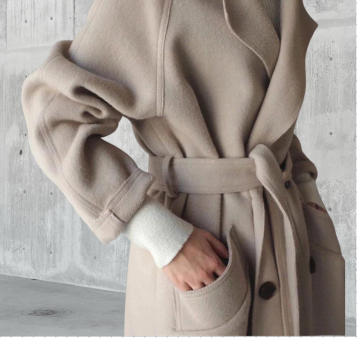 Elevate Your Wardrobe with the Elegant Longline Wool Coat