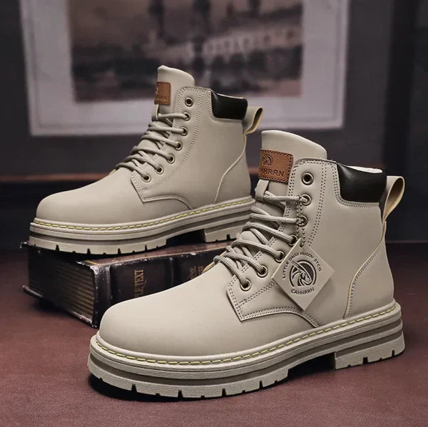 Elegant Lace-Up Shoes for the Sophisticated You