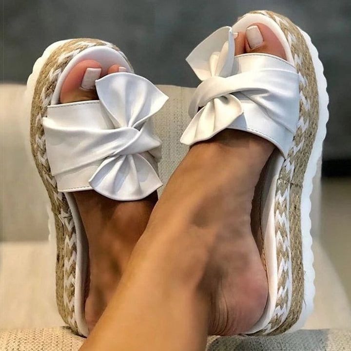 Chic and Trendy Tie-Up Sandals by Clossi