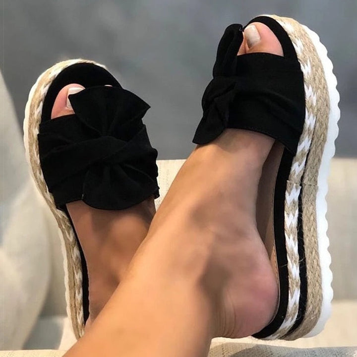 Chic and Trendy Tie-Up Sandals by Clossi
