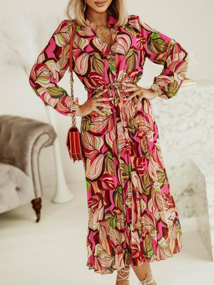 Chic Pleated Midi Dress for an Effortlessly Timeless Style