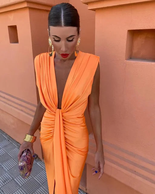 Chic Satin Evening Gown for Unforgettable Parties