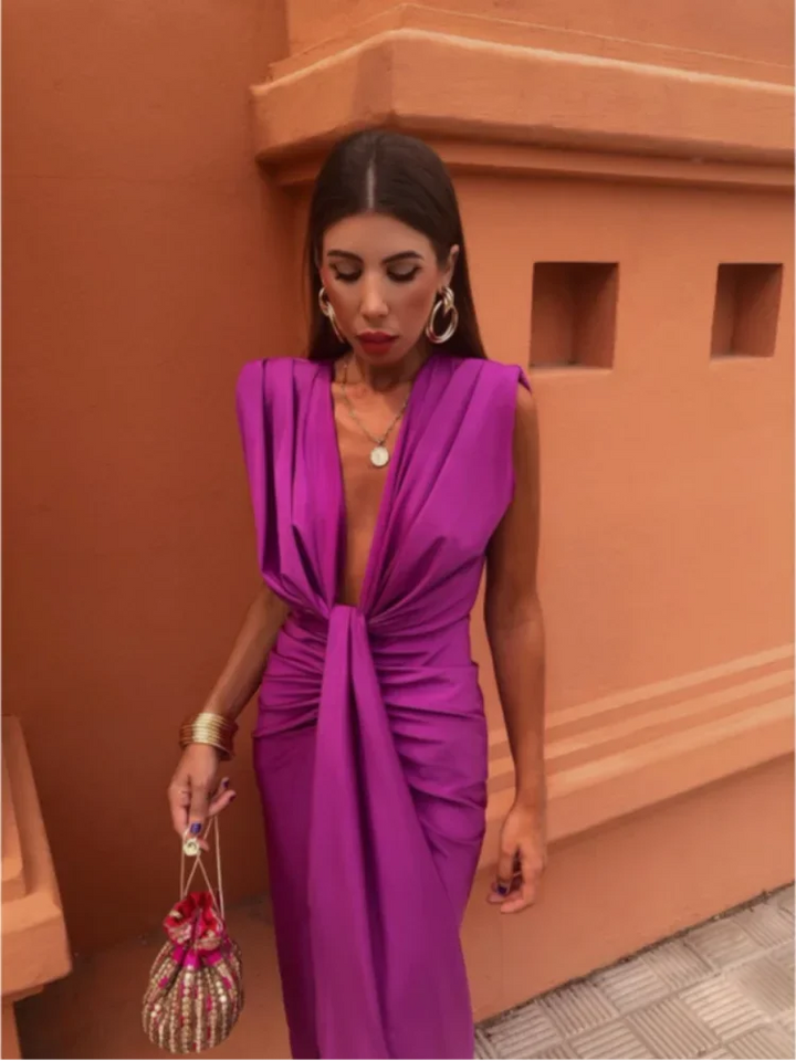 Chic Satin Evening Gown for Unforgettable Parties