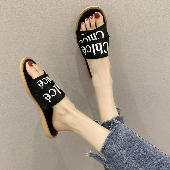 Chic Sandals for Effortless Style and Sophistication