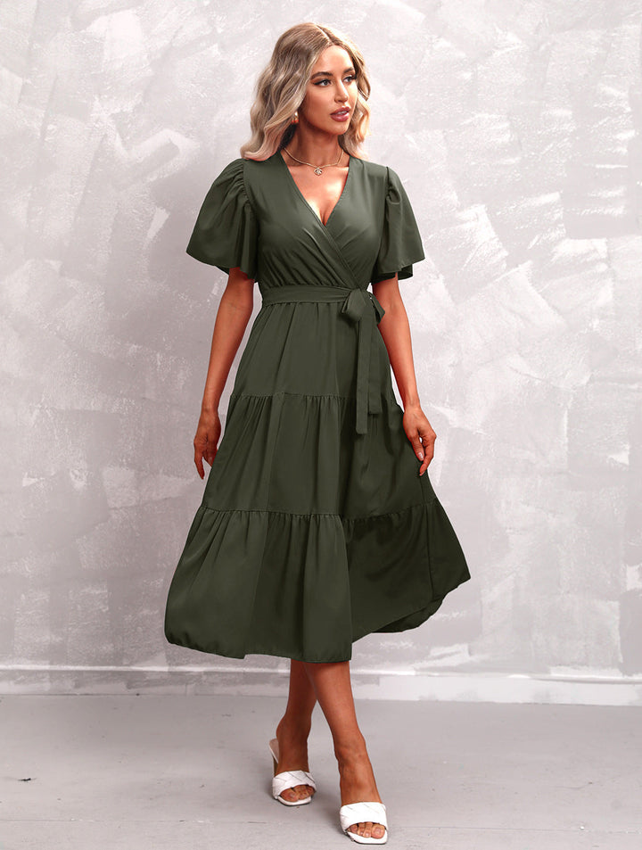 Chic Midi Dress Featuring Exquisite Ruffles