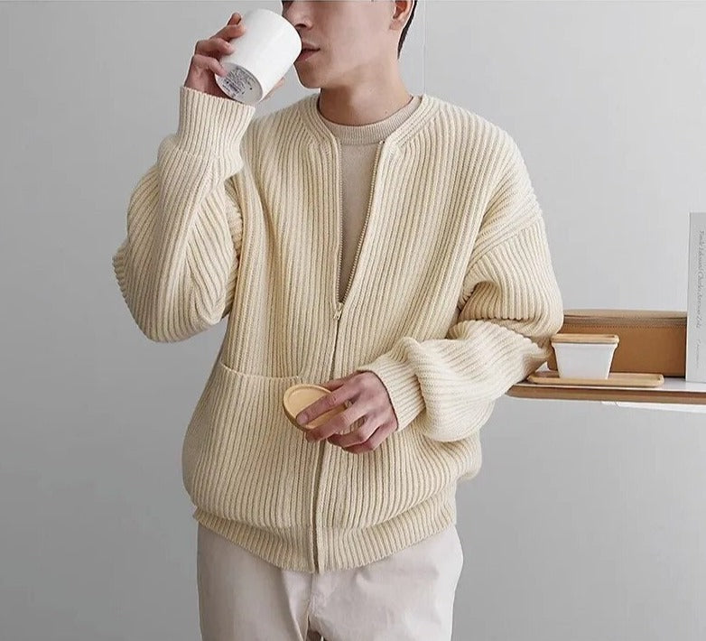 Stylish Men's Zippered Cardigan for Ultimate Comfort