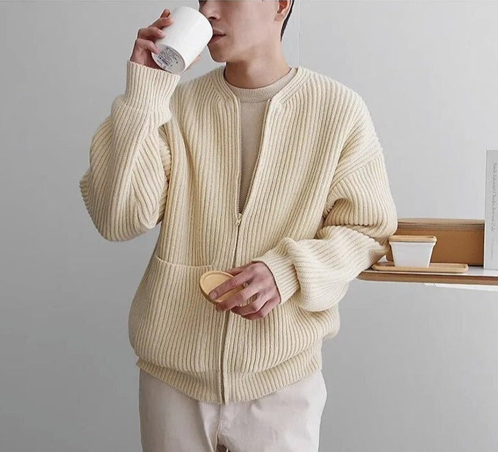 Stylish Men's Zippered Cardigan for Ultimate Comfort