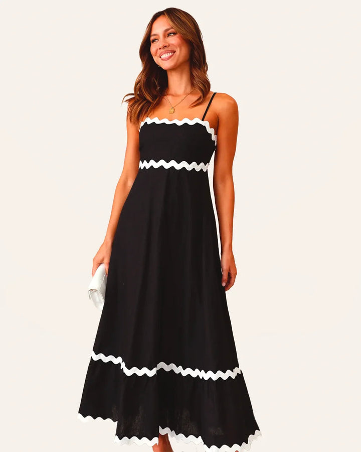 Exquisite Evening Gown for a Dazzling Look