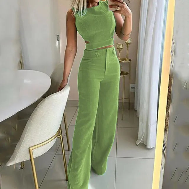 Stylish Cropped Top & High-Waisted Trousers Ensemble