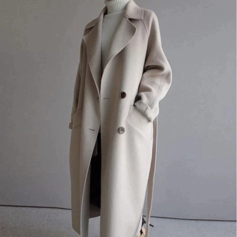 Elevate Your Wardrobe with the Elegant Longline Wool Coat