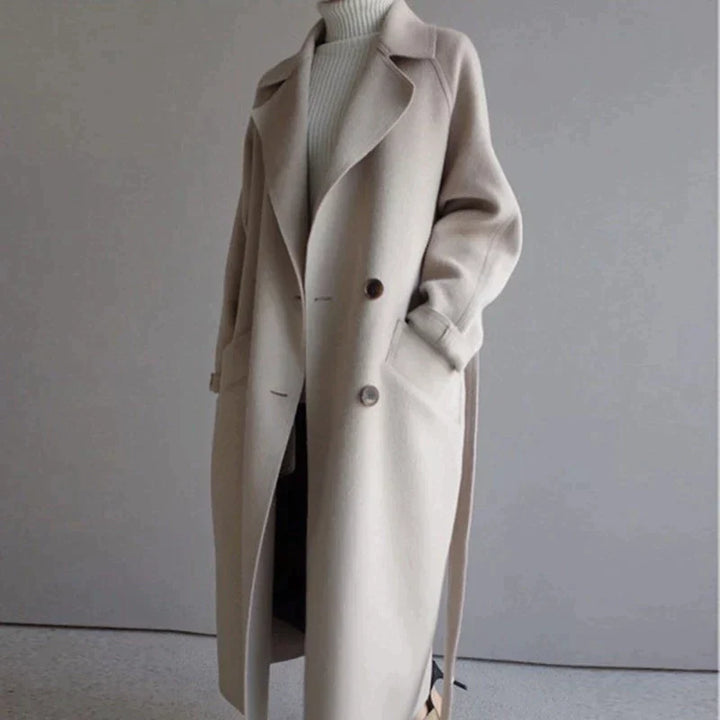 Elevate Your Wardrobe with the Elegant Longline Wool Coat