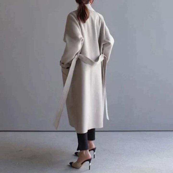 Elevate Your Wardrobe with the Elegant Longline Wool Coat