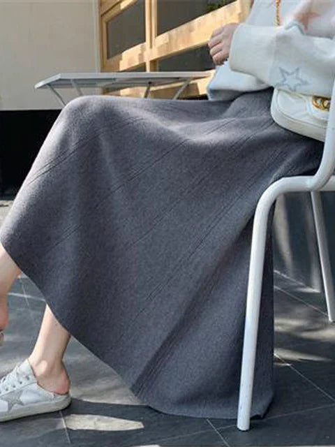 Chic Knitted Maxi Skirt