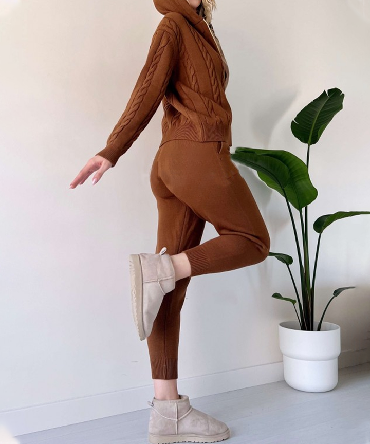 Chic Two-Piece Sweater Cardigan Set for Effortless Style