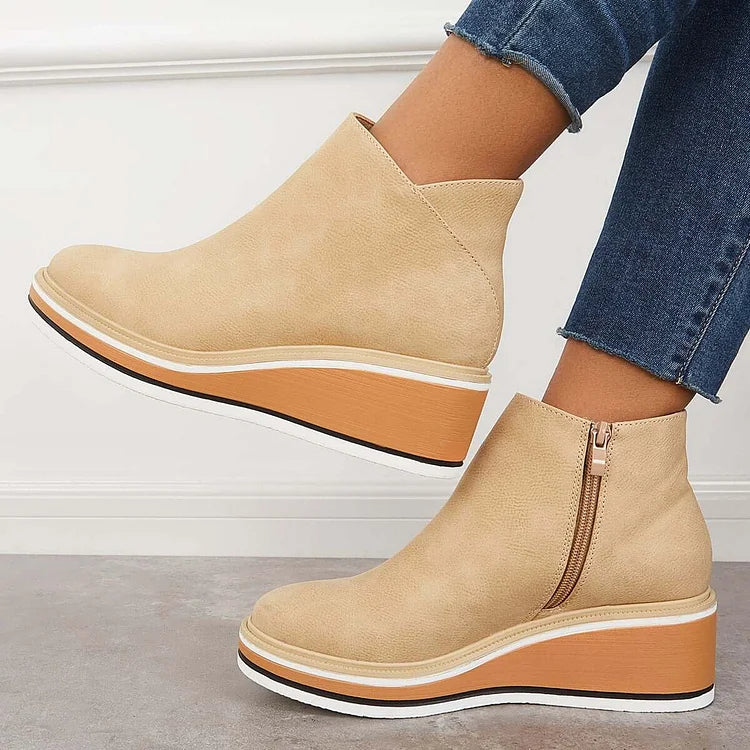 Chic and Cozy Wool-Lined Boots