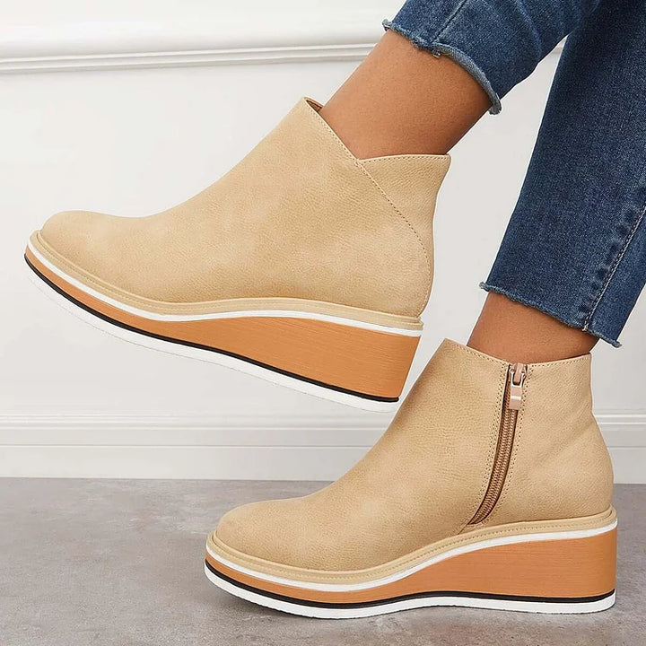 Chic and Cozy Wool-Lined Boots
