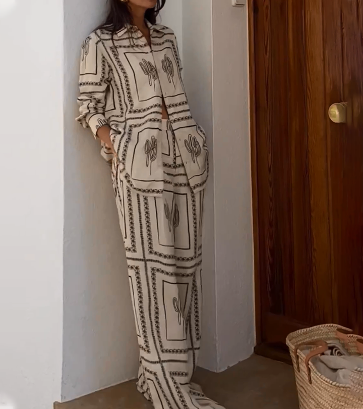 Luxe Abstract Two-Piece Lounge Set for Ultimate Comfort