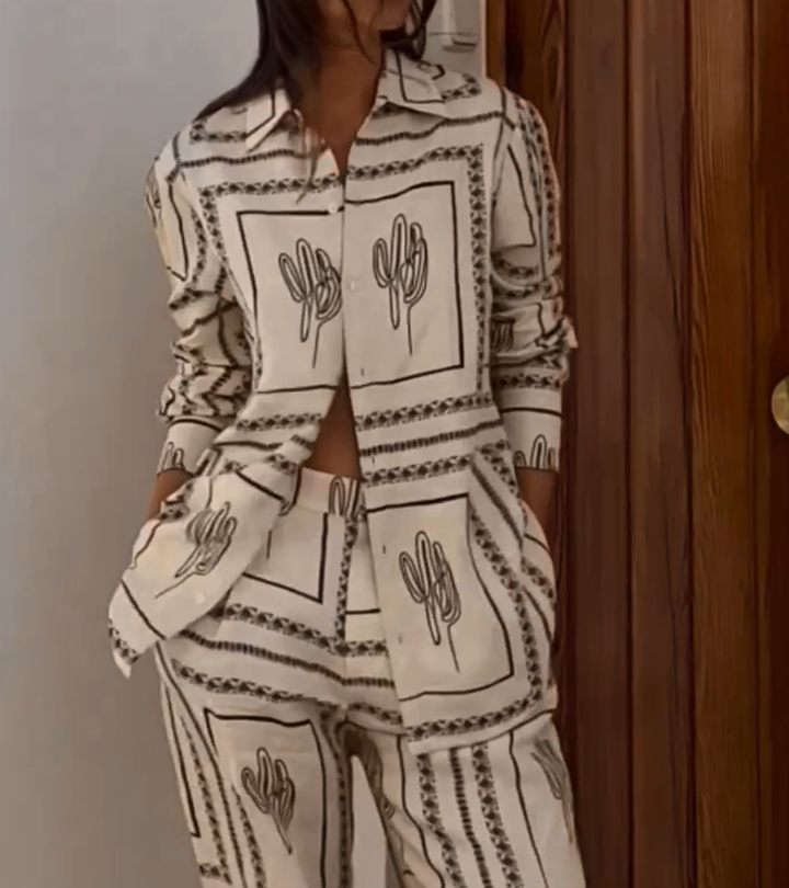 Luxe Abstract Two-Piece Lounge Set for Ultimate Comfort