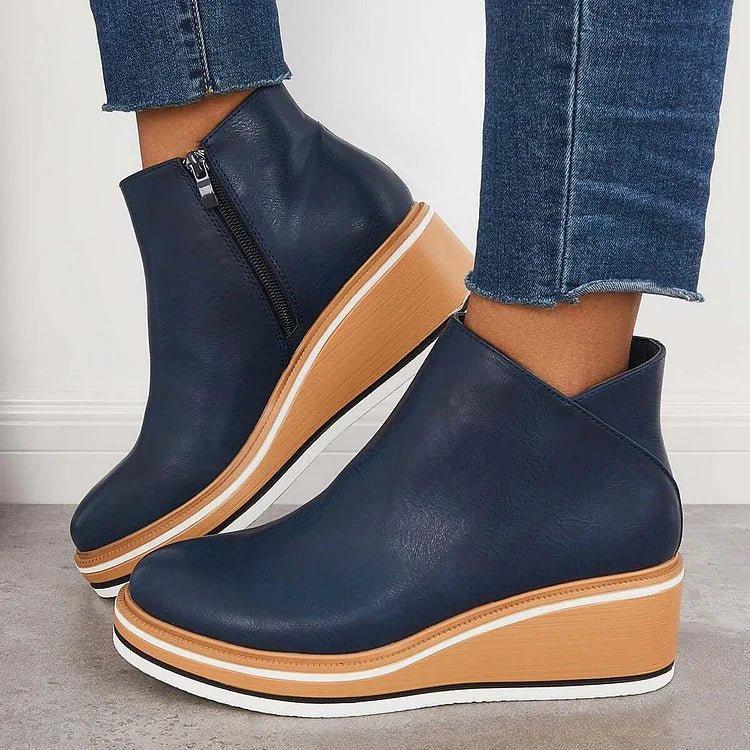 Chic and Cozy Wool-Lined Boots