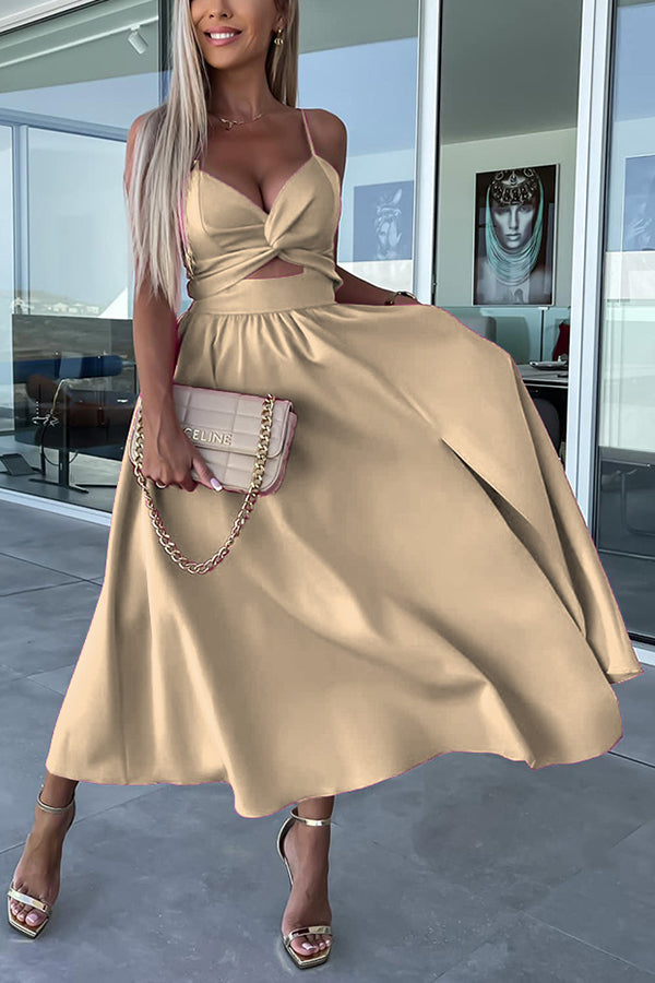 Sophisticated Midi Dress with Key Design