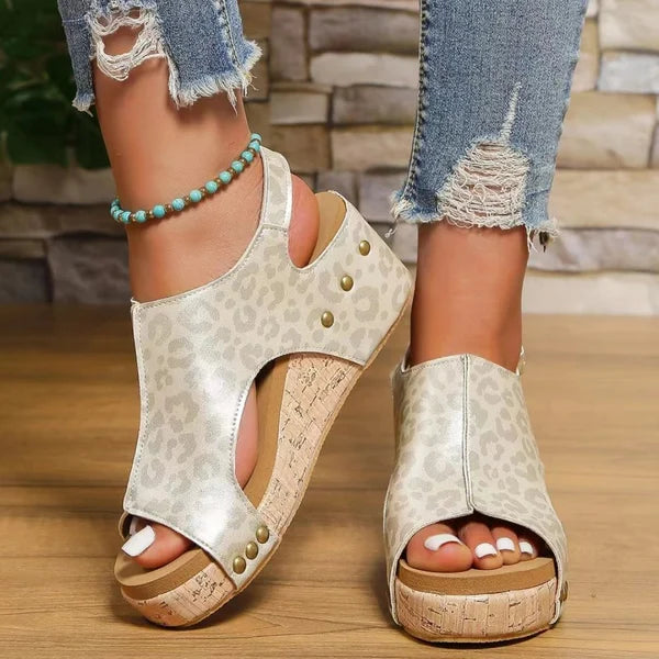 Stylish Orthopedic Sandals with Supportive Heel