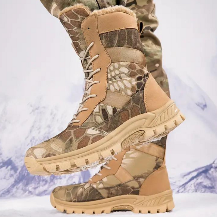 Stylish and Cozy Men's Winter Boots
