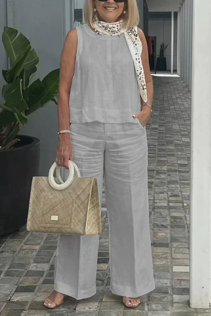Chic Sleeveless Jumpsuit for Effortless Style
