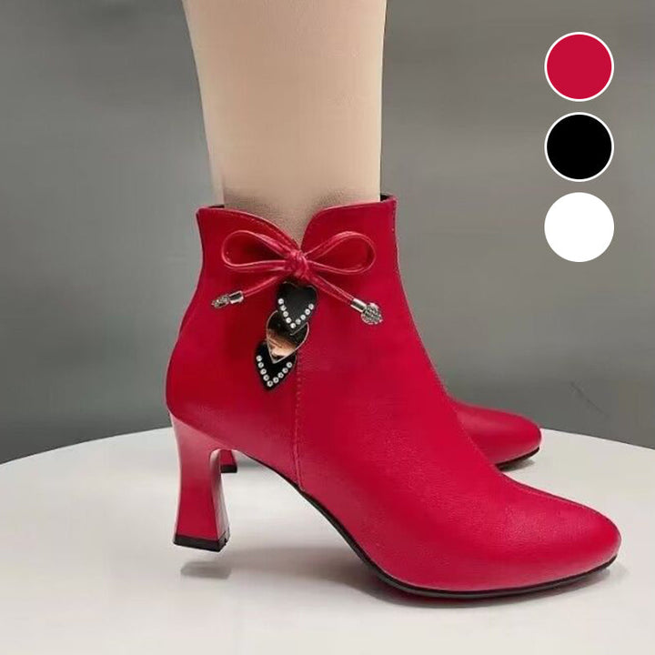 Chic Suede Ankle Boots Featuring a Stylish Bow