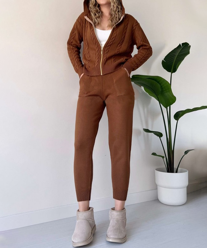 Chic Two-Piece Sweater Cardigan Set for Effortless Style