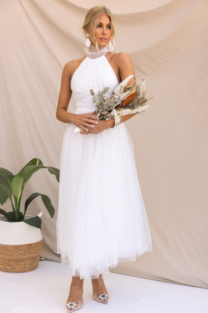 Elegant Sleeveless Party Dress for Any Occasion