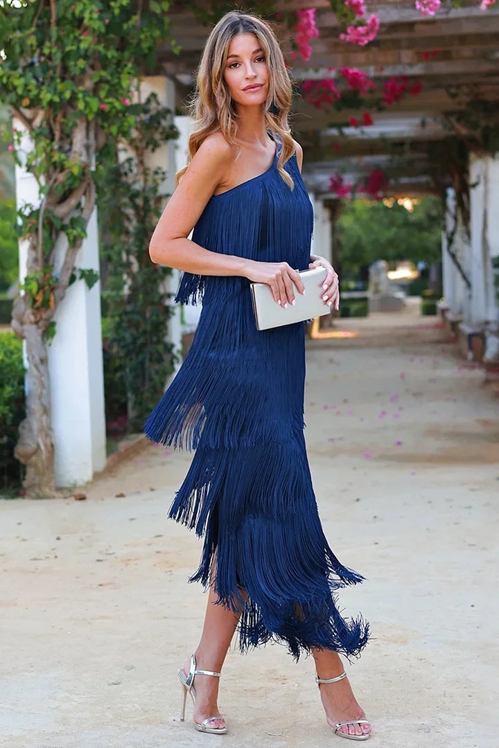 Chic Asymmetrical One-Shoulder Dress for Timeless Elegance