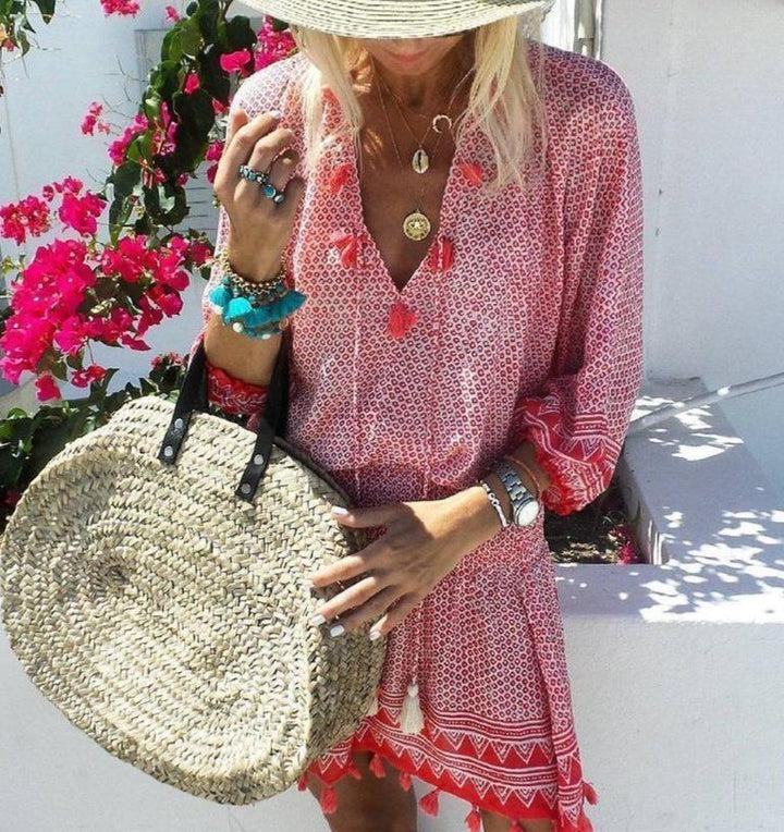 Chic V-Neck Mini Dress for Effortless Summer Style