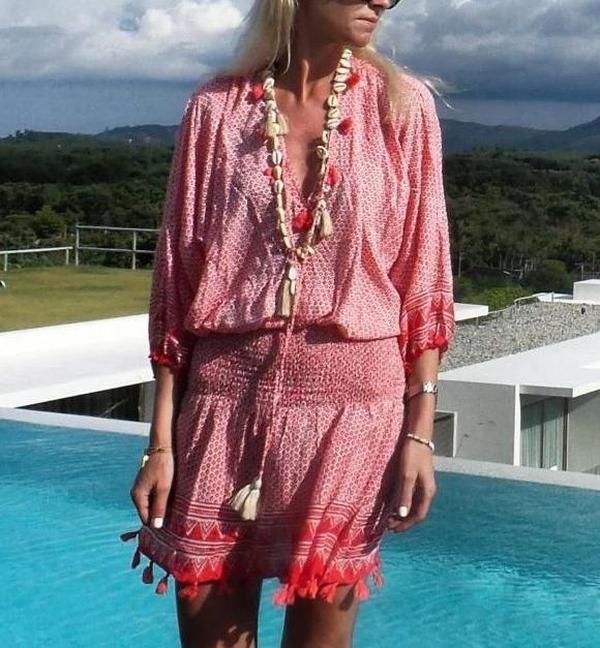 Chic V-Neck Mini Dress for Effortless Summer Style